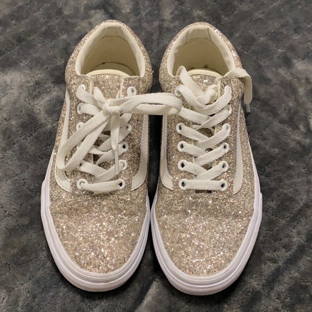 Glitter vans